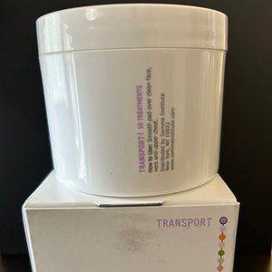 Transport 50 Treatments Exfoliating facial pads